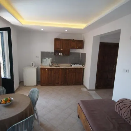 Cozy Flat With Shared Pool Near Calis Beach In * Fethiye