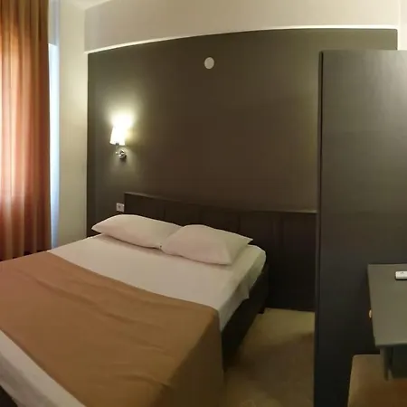 Cozy Flat With Shared Pool Near Calis Beach In *
